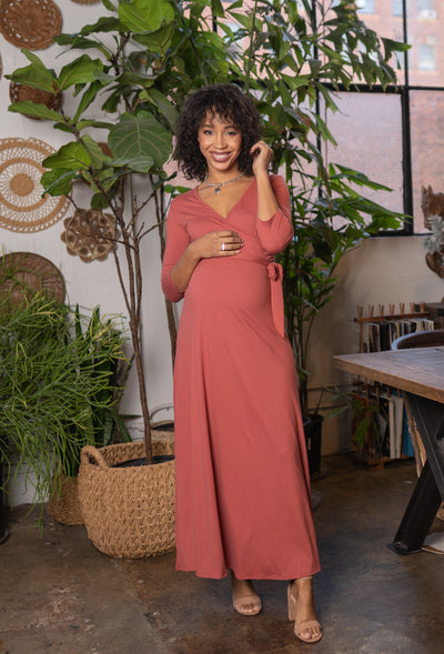 Useful Tips on When to Buy Maternity Clothes